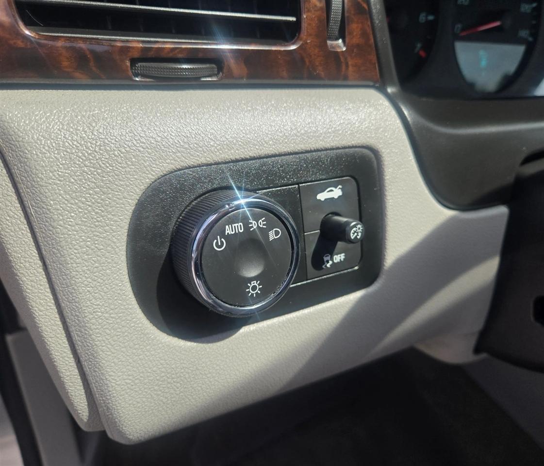 Chevrolet Impala LS (Fleet) 2012