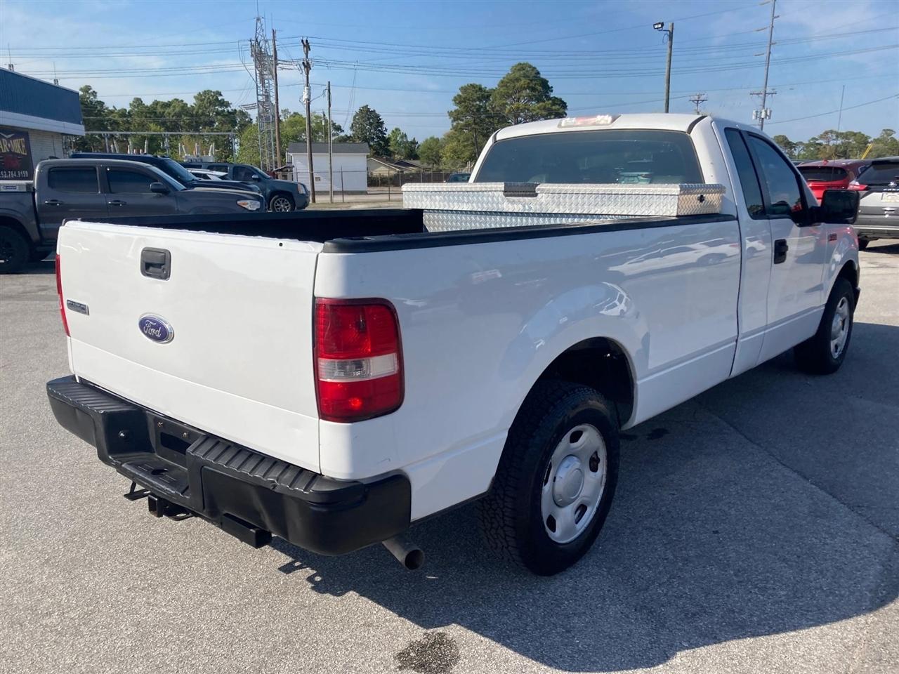 Ford F-150 XL 2WD 2008