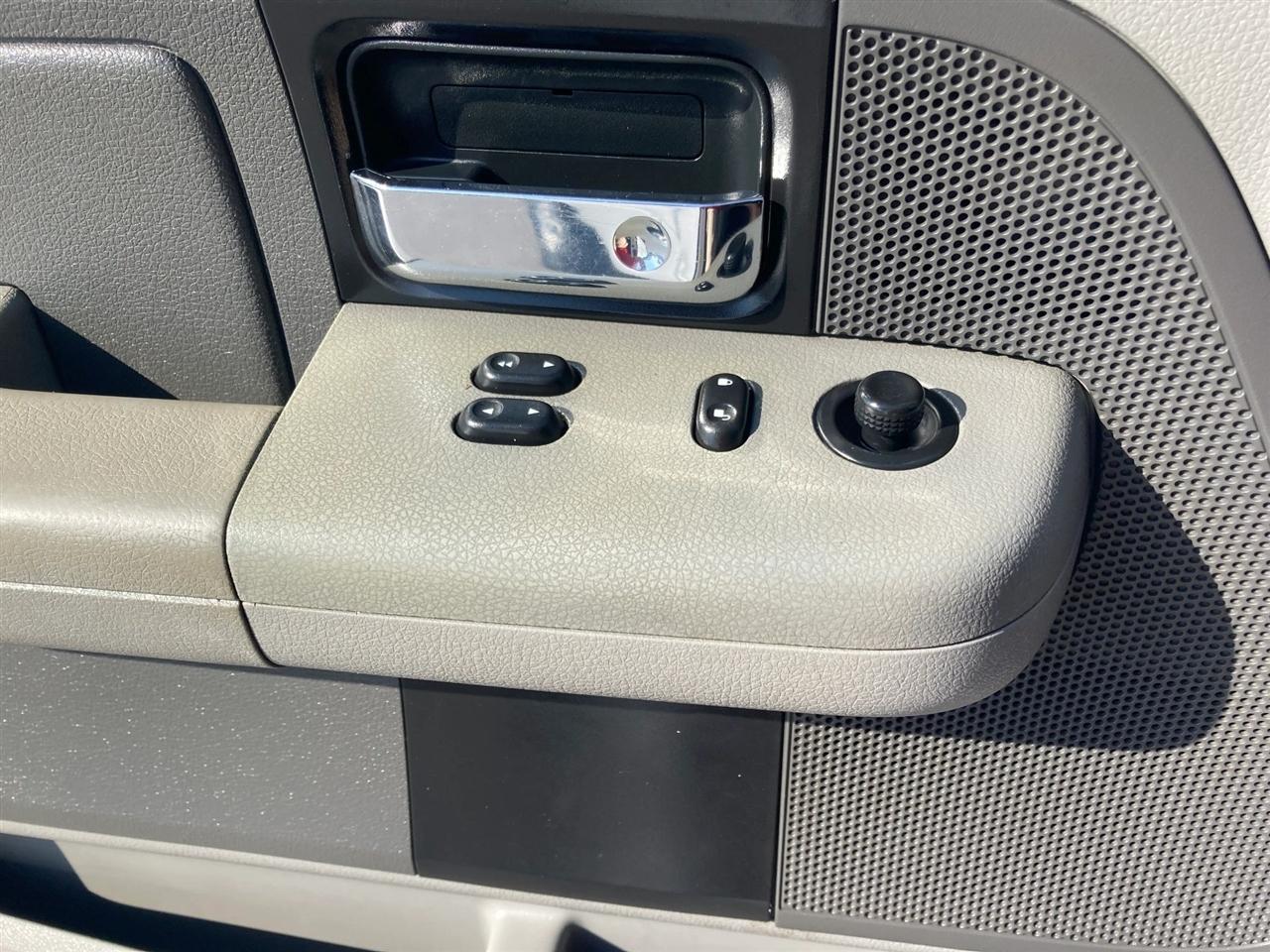 Ford F-150 XL 2WD 2008