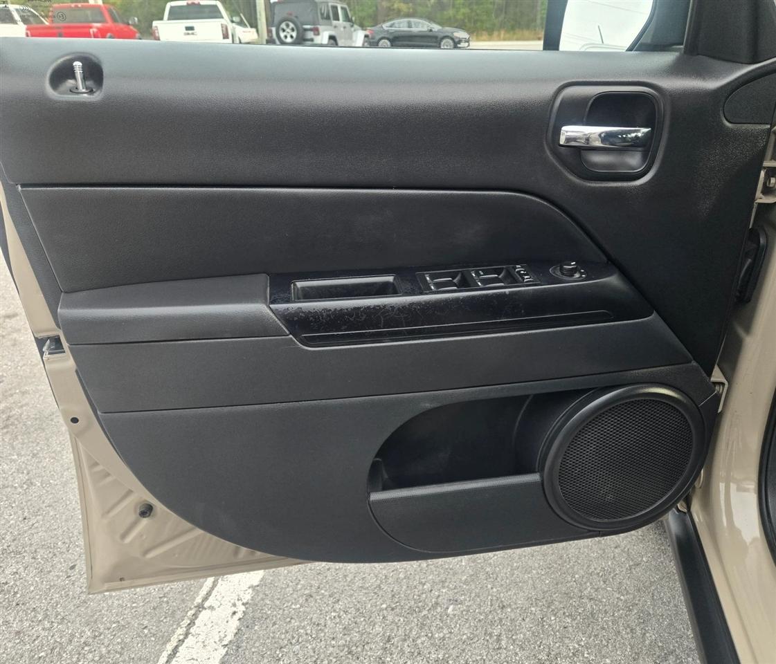 Jeep Patriot Sport 2WD 2016