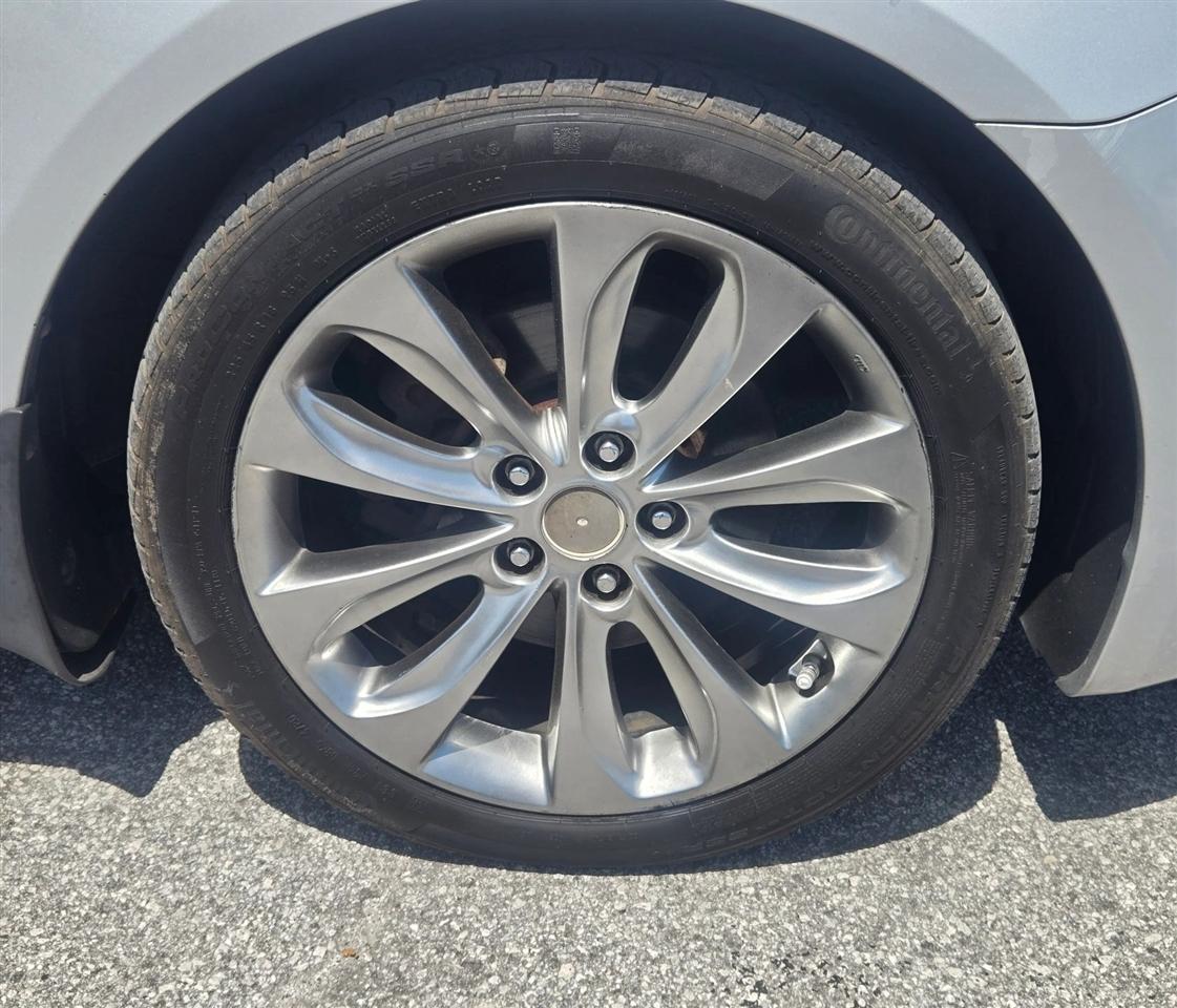 Hyundai Sonata SE Auto 2012