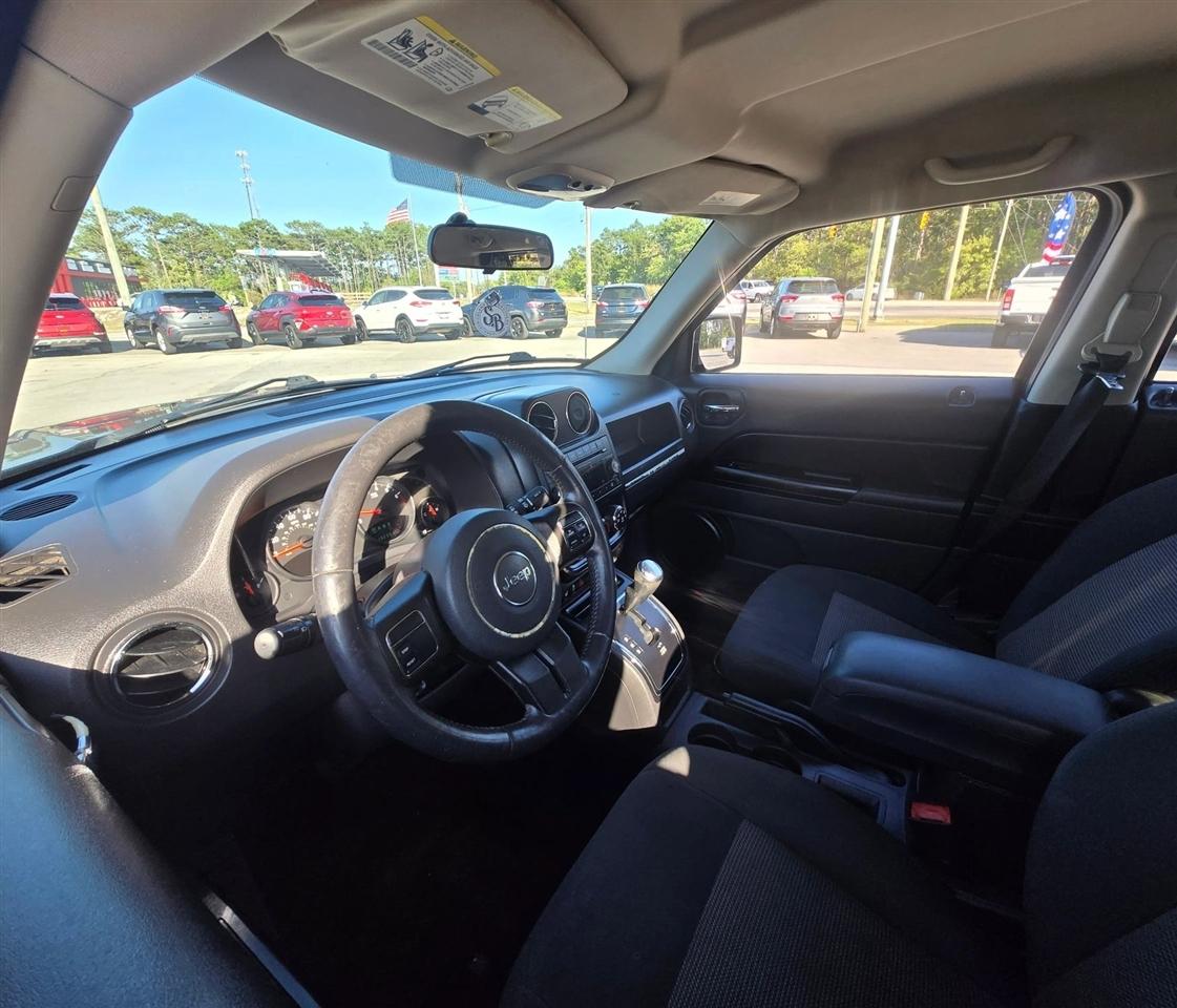 Jeep Patriot Latitude 2WD 2013
