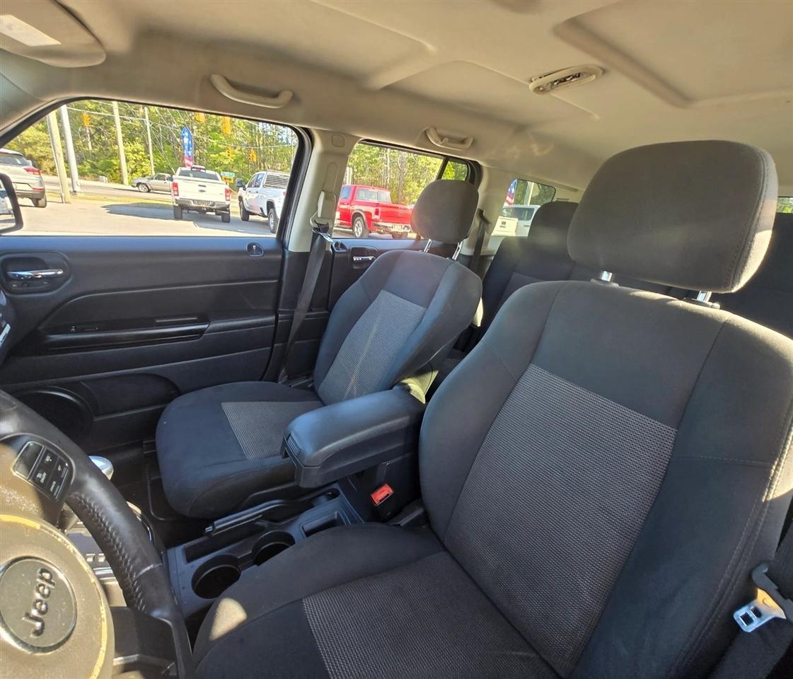 Jeep Patriot Latitude 2WD 2013