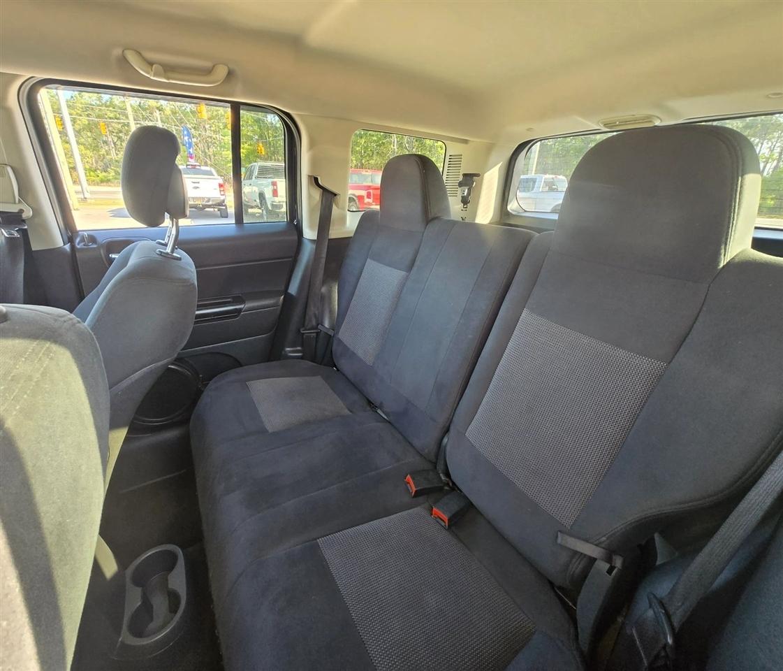 Jeep Patriot Latitude 2WD 2013