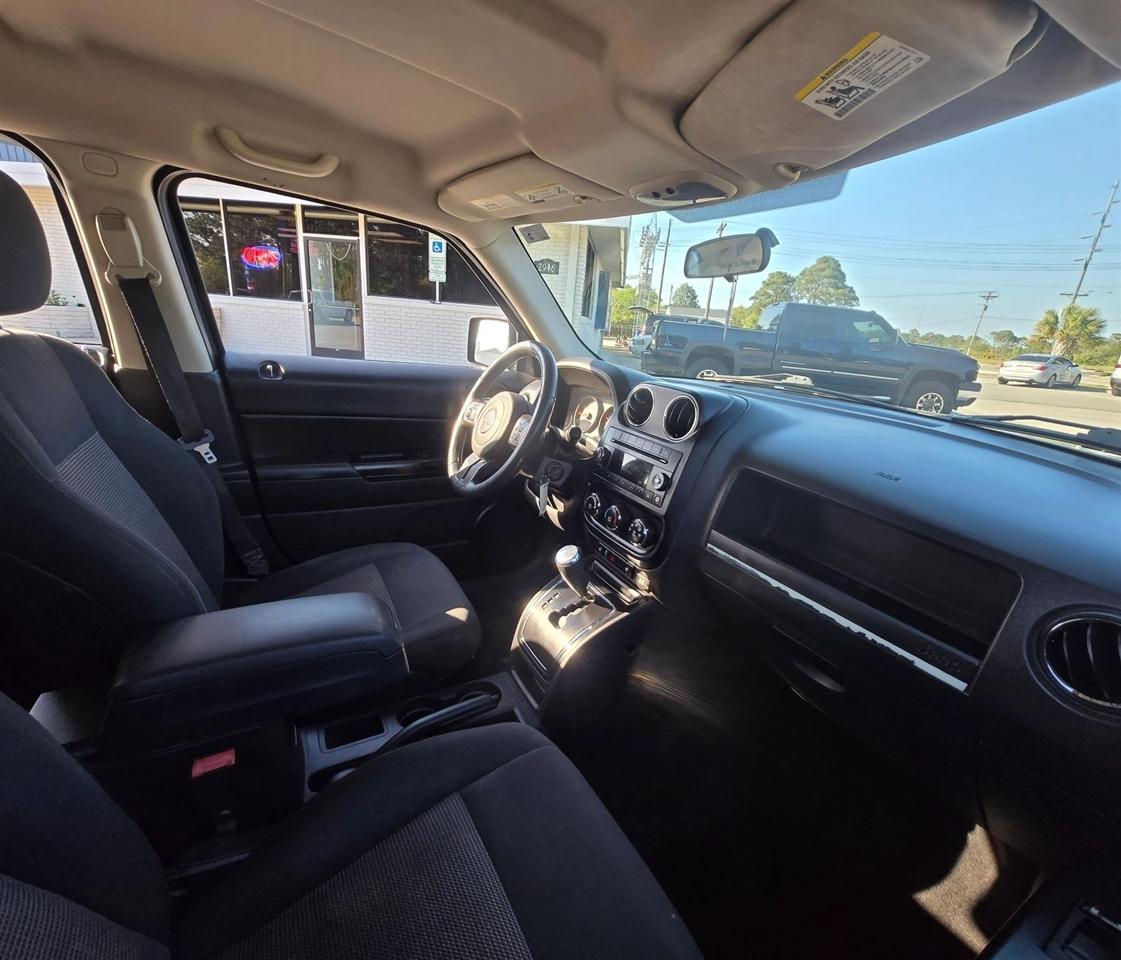 Jeep Patriot Latitude 2WD 2013