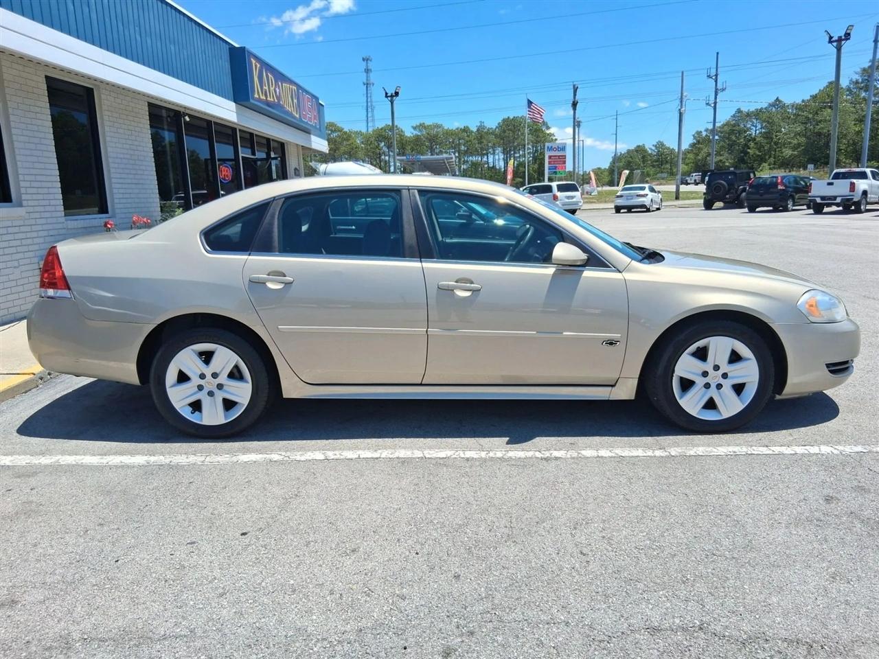 Chevrolet Impala LS 2011