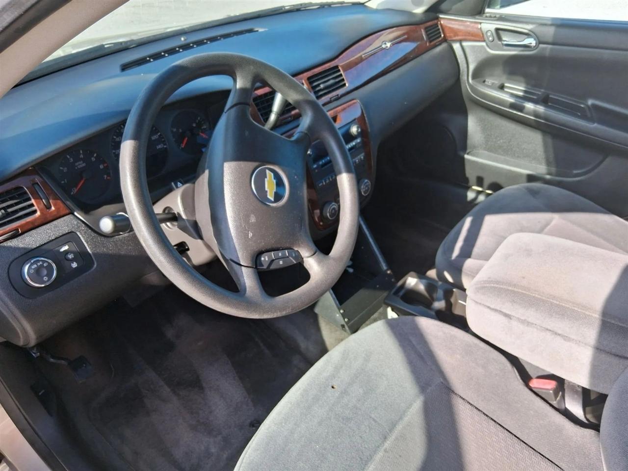 Chevrolet Impala LS 2011