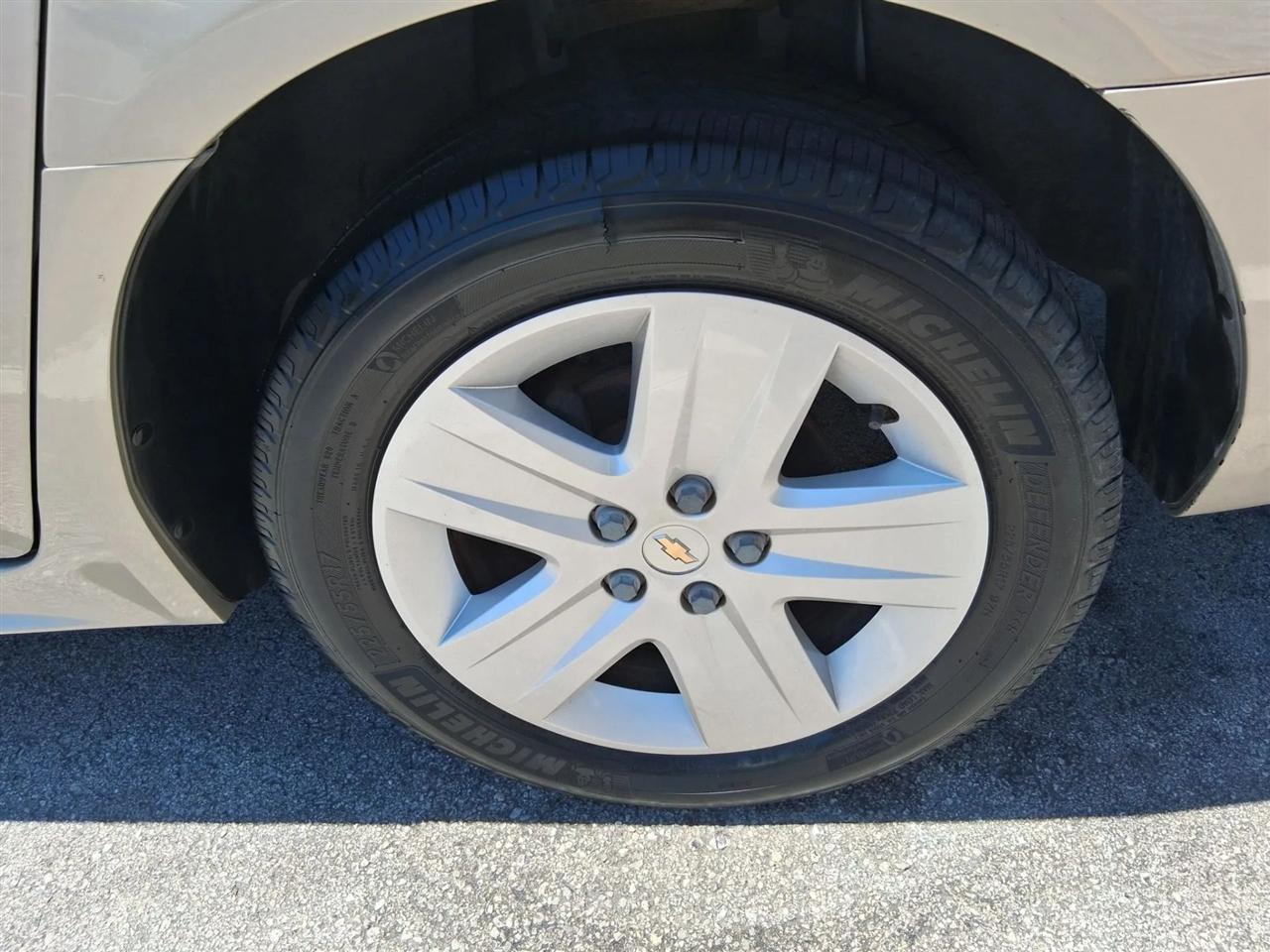 Chevrolet Impala LS 2011