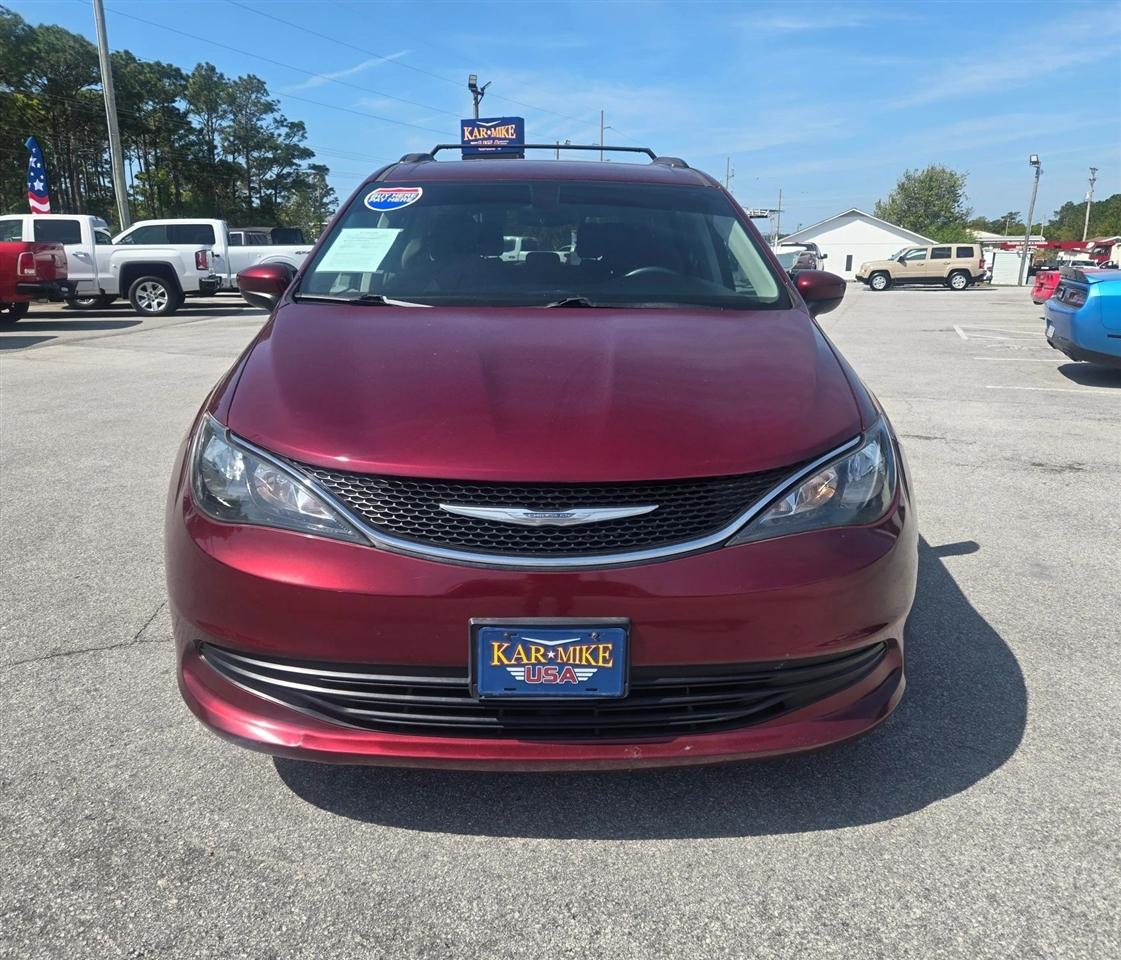 Chrysler Pacifica Touring 2017