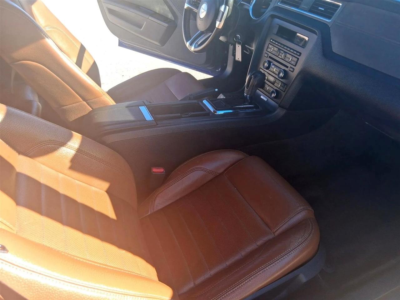 Ford Mustang V6 Coupe 2014