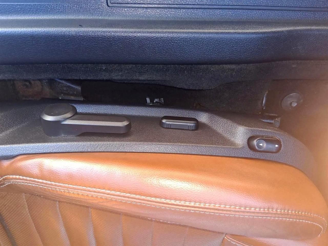 Ford Mustang V6 Coupe 2014