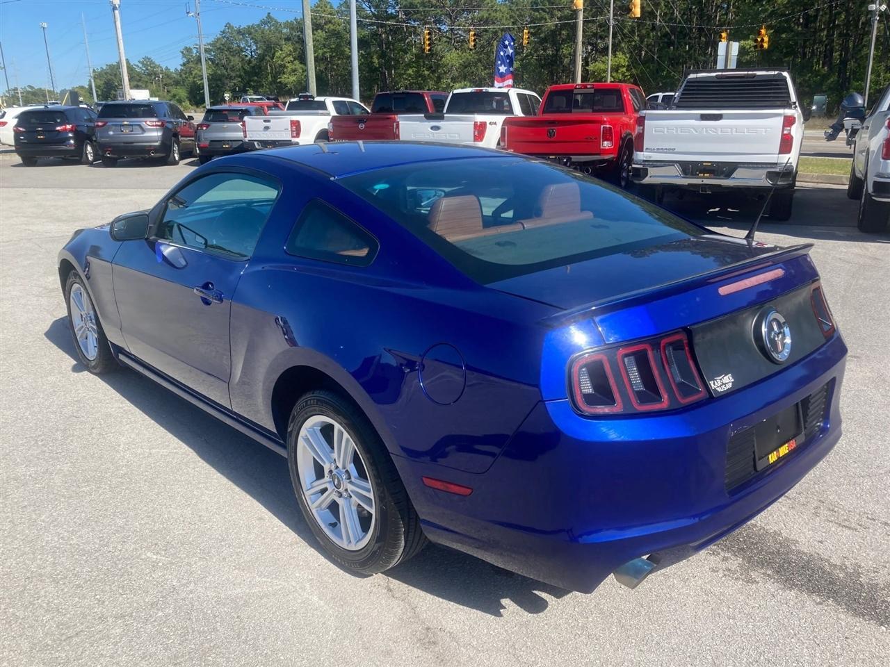 Ford Mustang V6 Coupe 2014