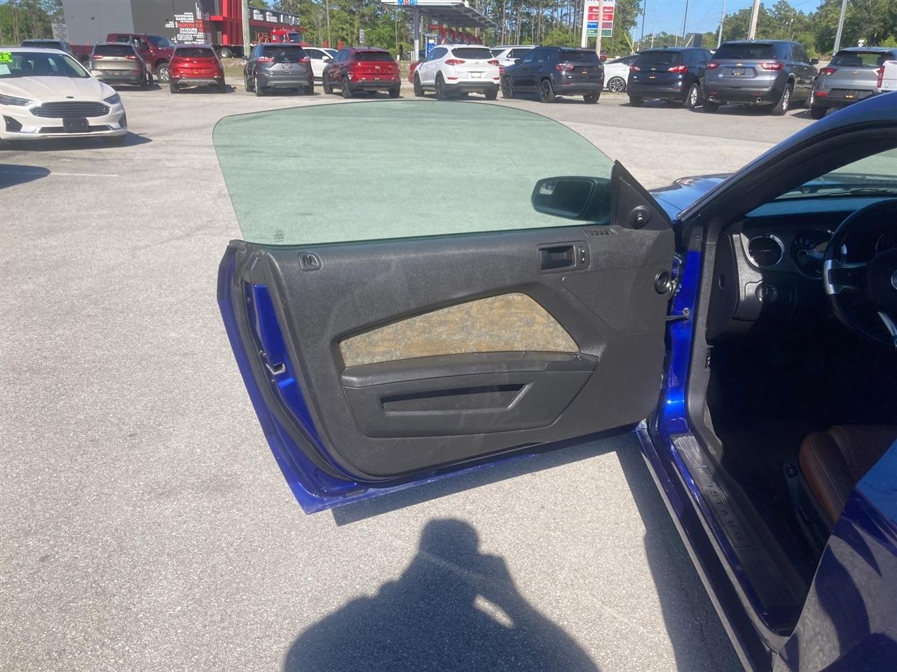 Ford Mustang V6 Coupe 2014