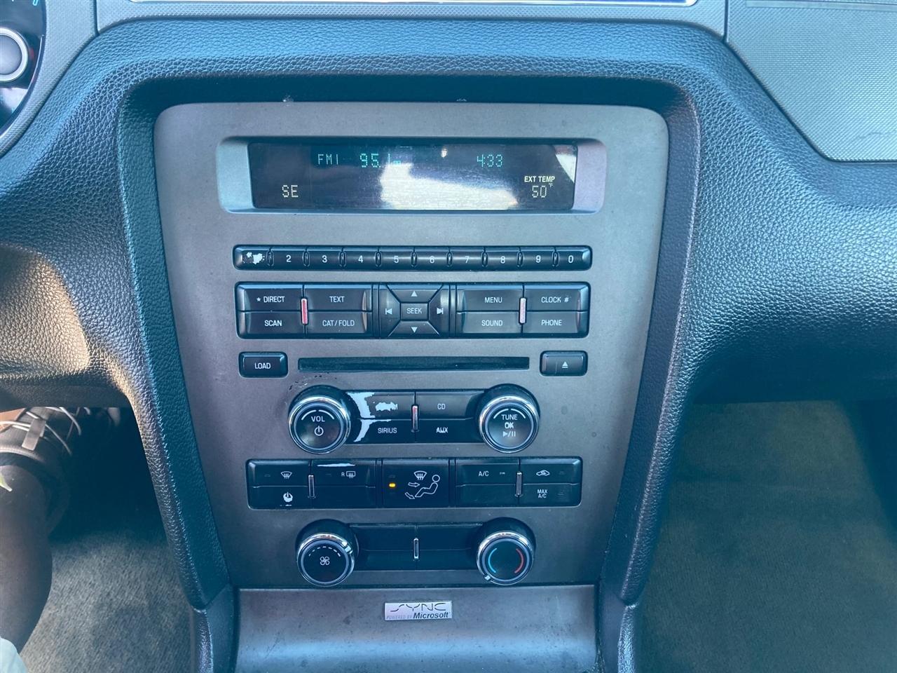 Ford Mustang V6 Coupe 2014