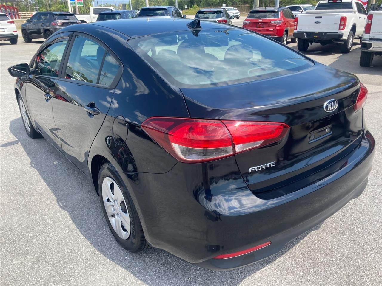 Kia Forte LX 6A 2018