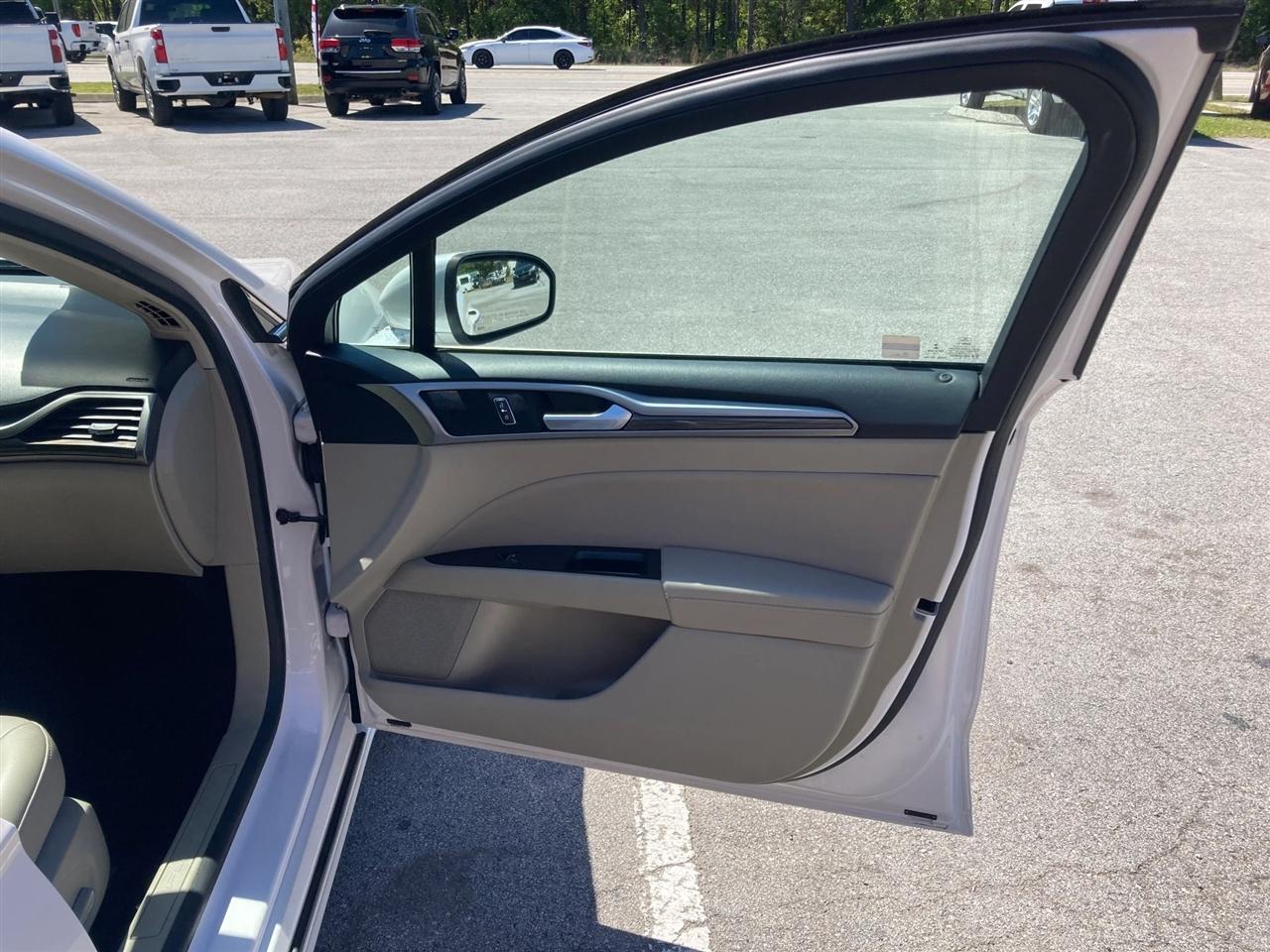 Ford Fusion SEL AWD 2019