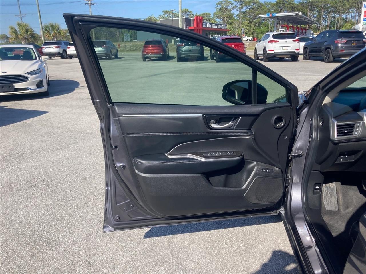 Honda Clarity Plug-In Hybrid 2018