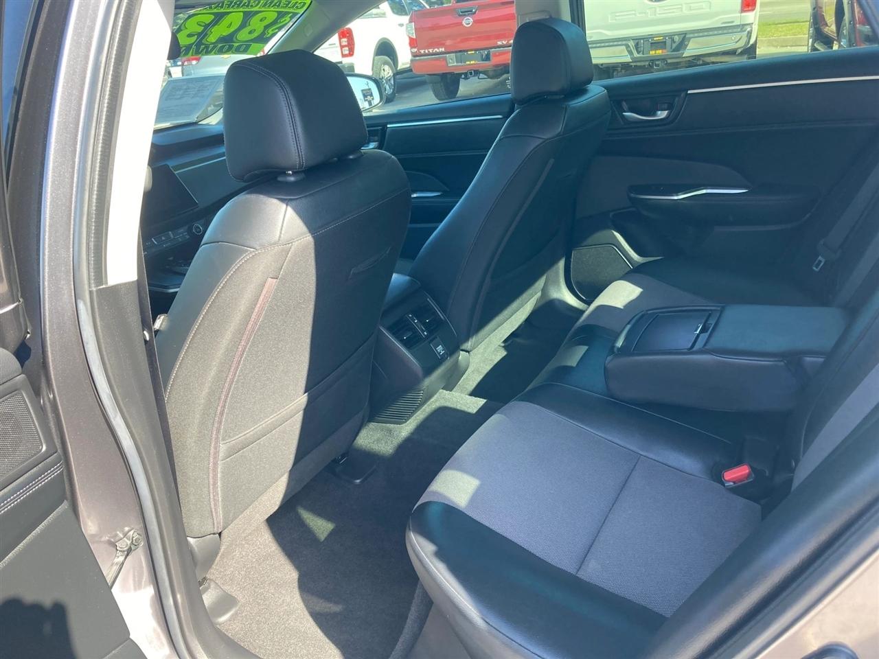 Honda Clarity Plug-In Hybrid 2018