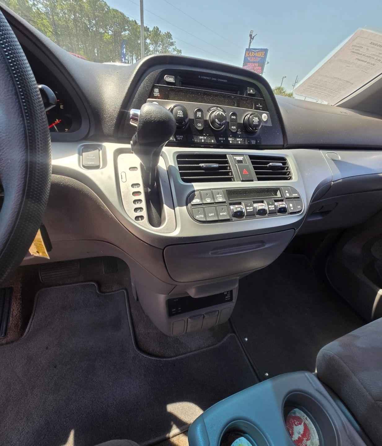 Honda Odyssey EX w/ DVD 2010