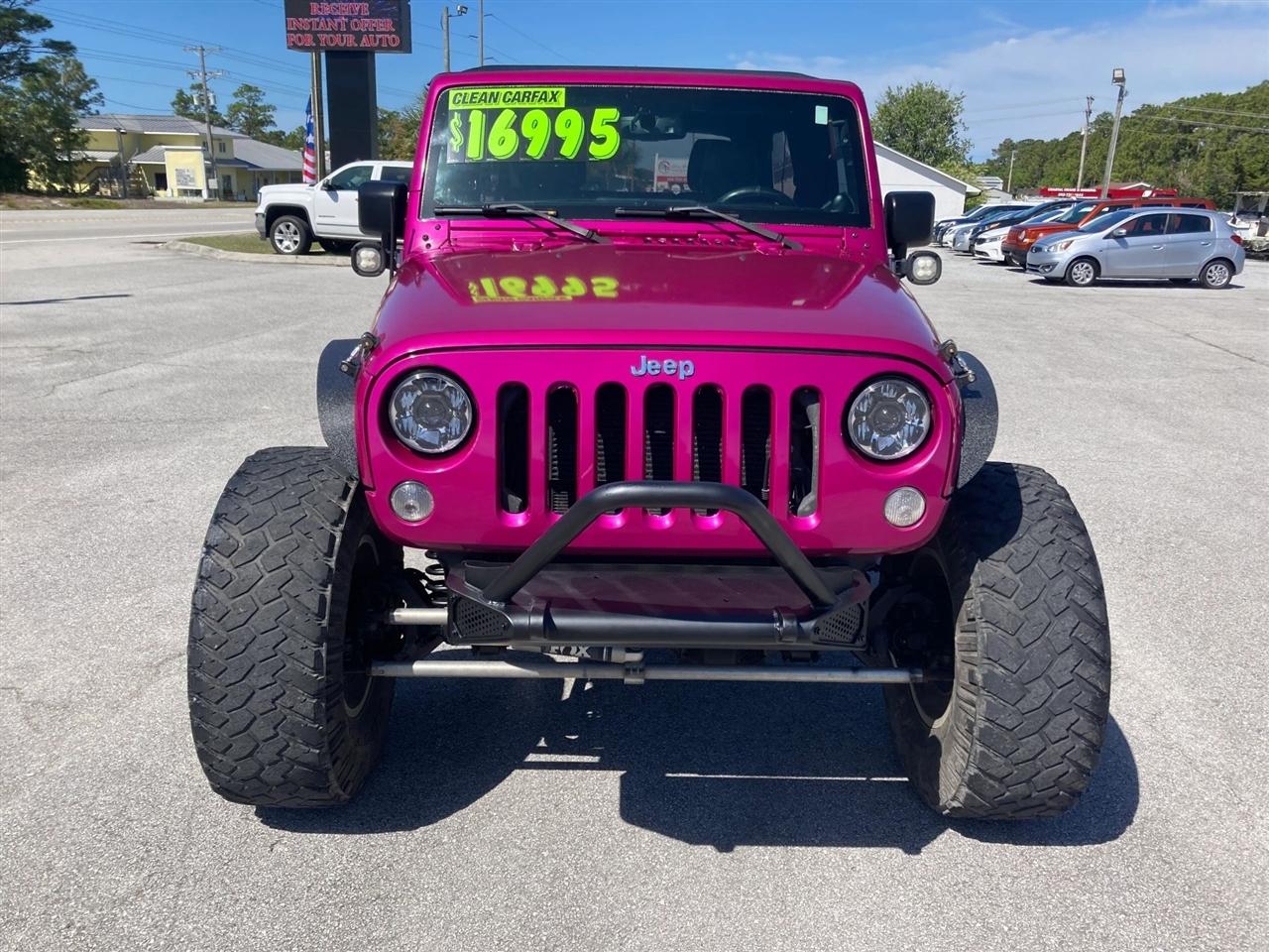 Jeep Wrangler Unlimited Sahara 4WD 2014