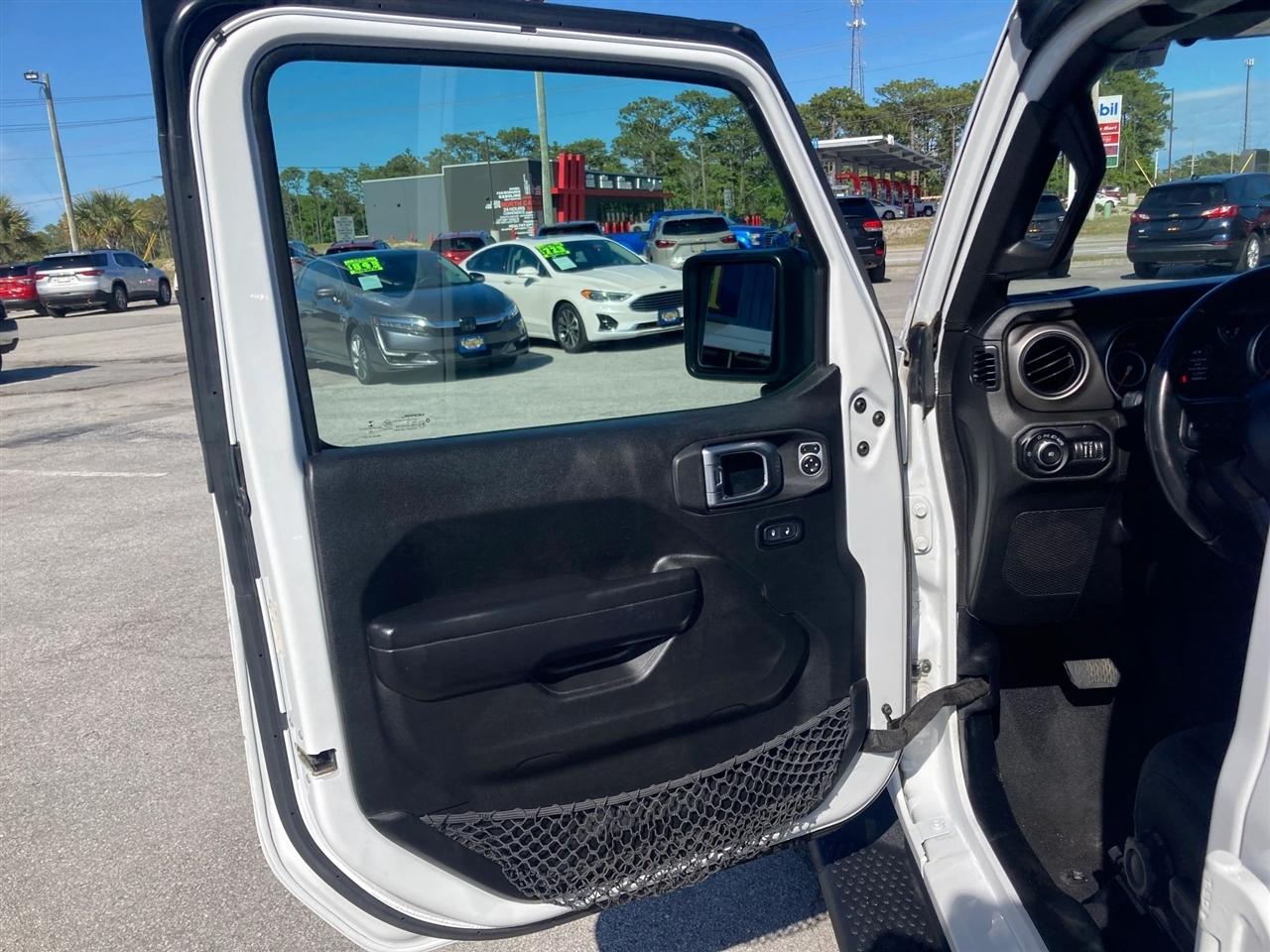 Jeep Wrangler Unlimited Sport 2019