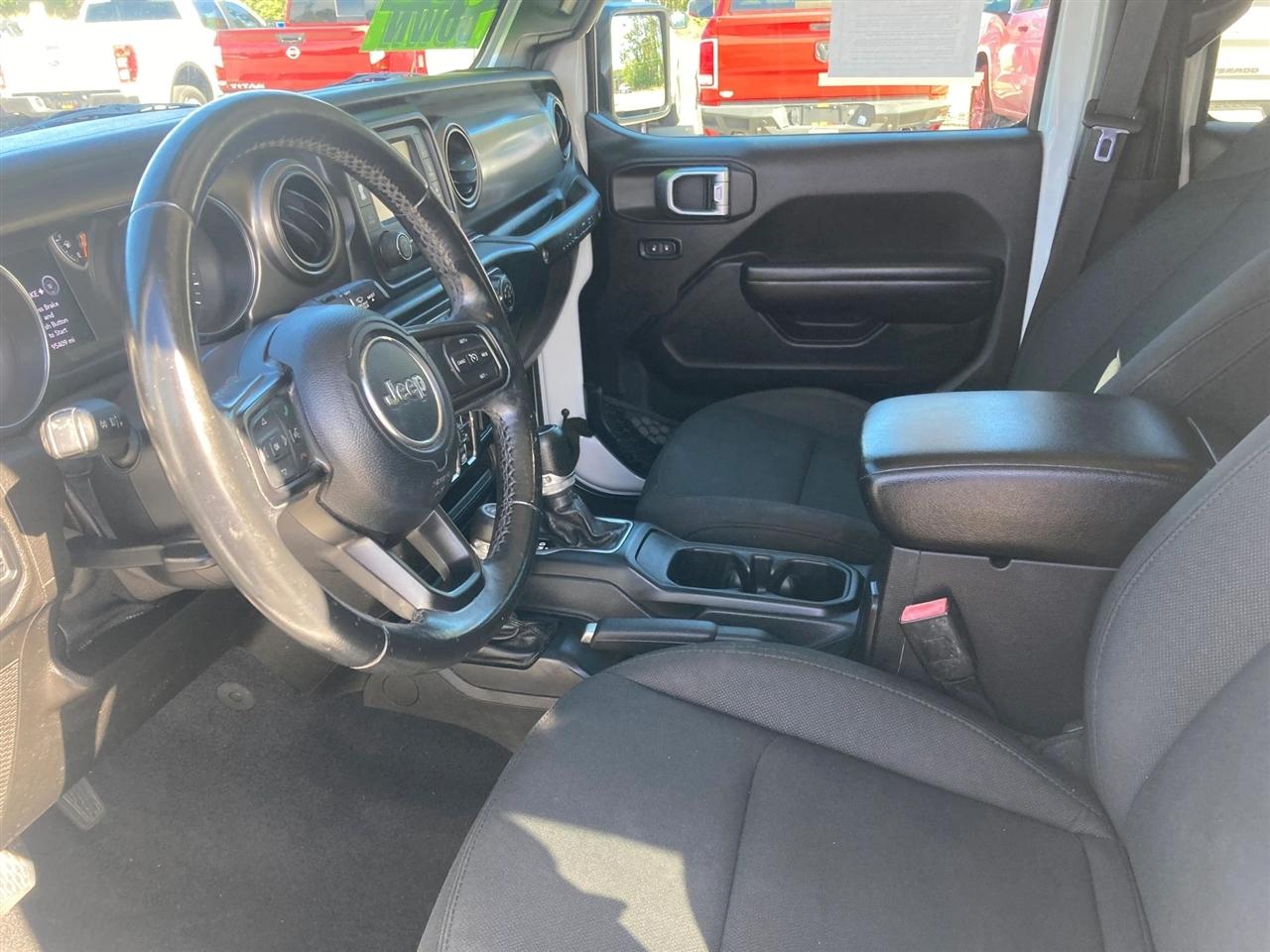 Jeep Wrangler Unlimited Sport 2019