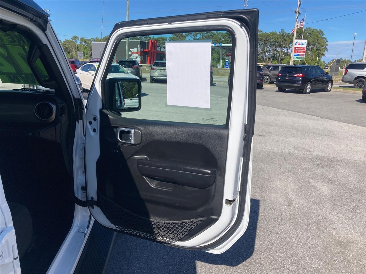 Jeep Wrangler Unlimited Sport 2019