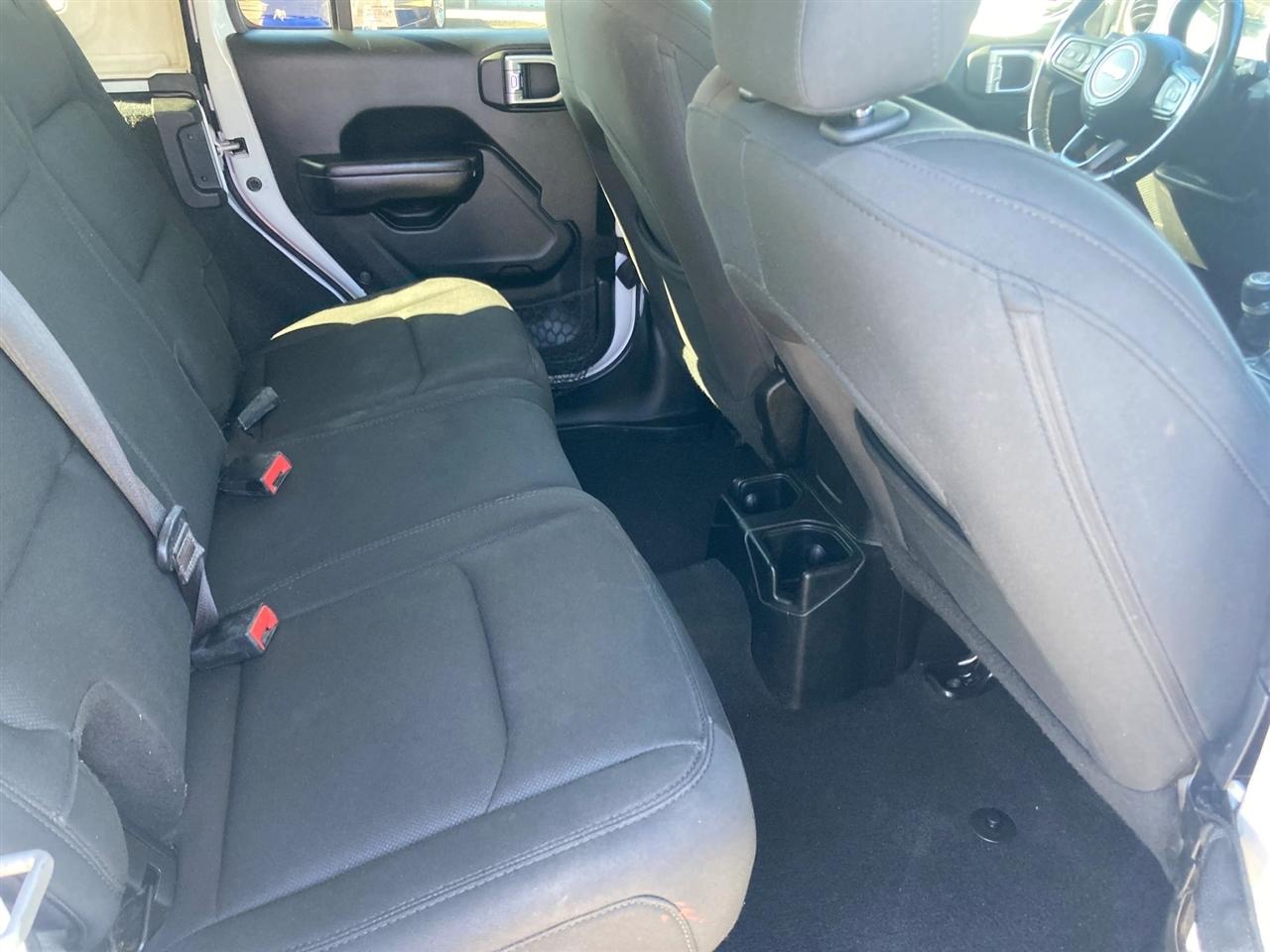 Jeep Wrangler Unlimited Sport 2019