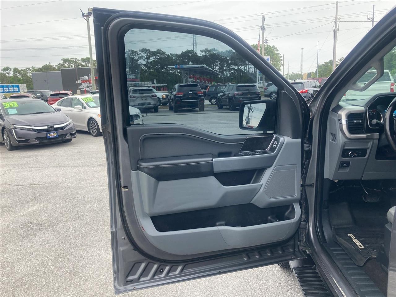 Ford F-150 XLT SuperCrew 5.5-ft. Bed 4WD 2022