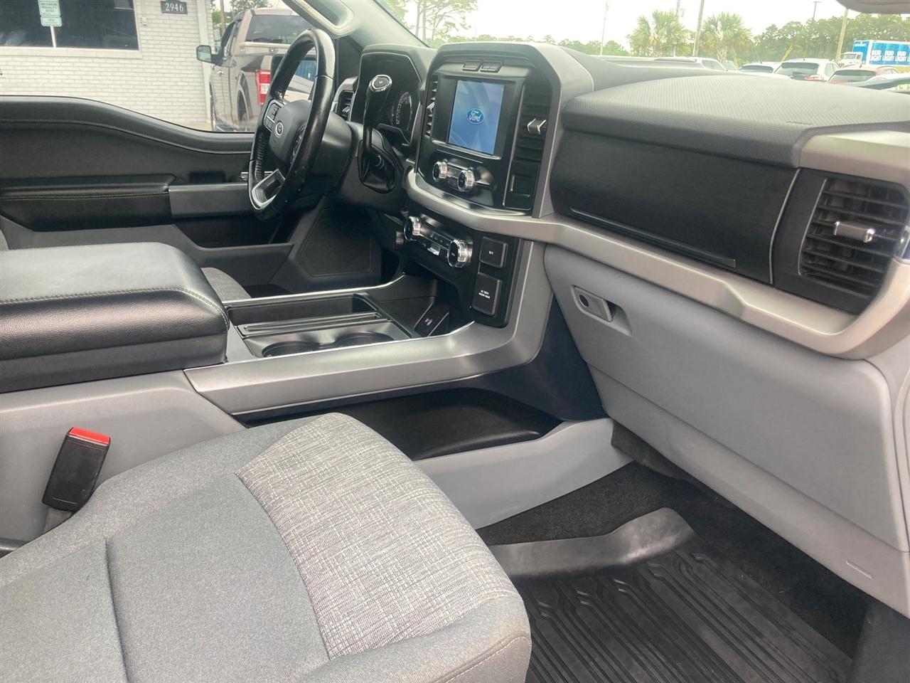 Ford F-150 XLT SuperCrew 5.5-ft. Bed 4WD 2022