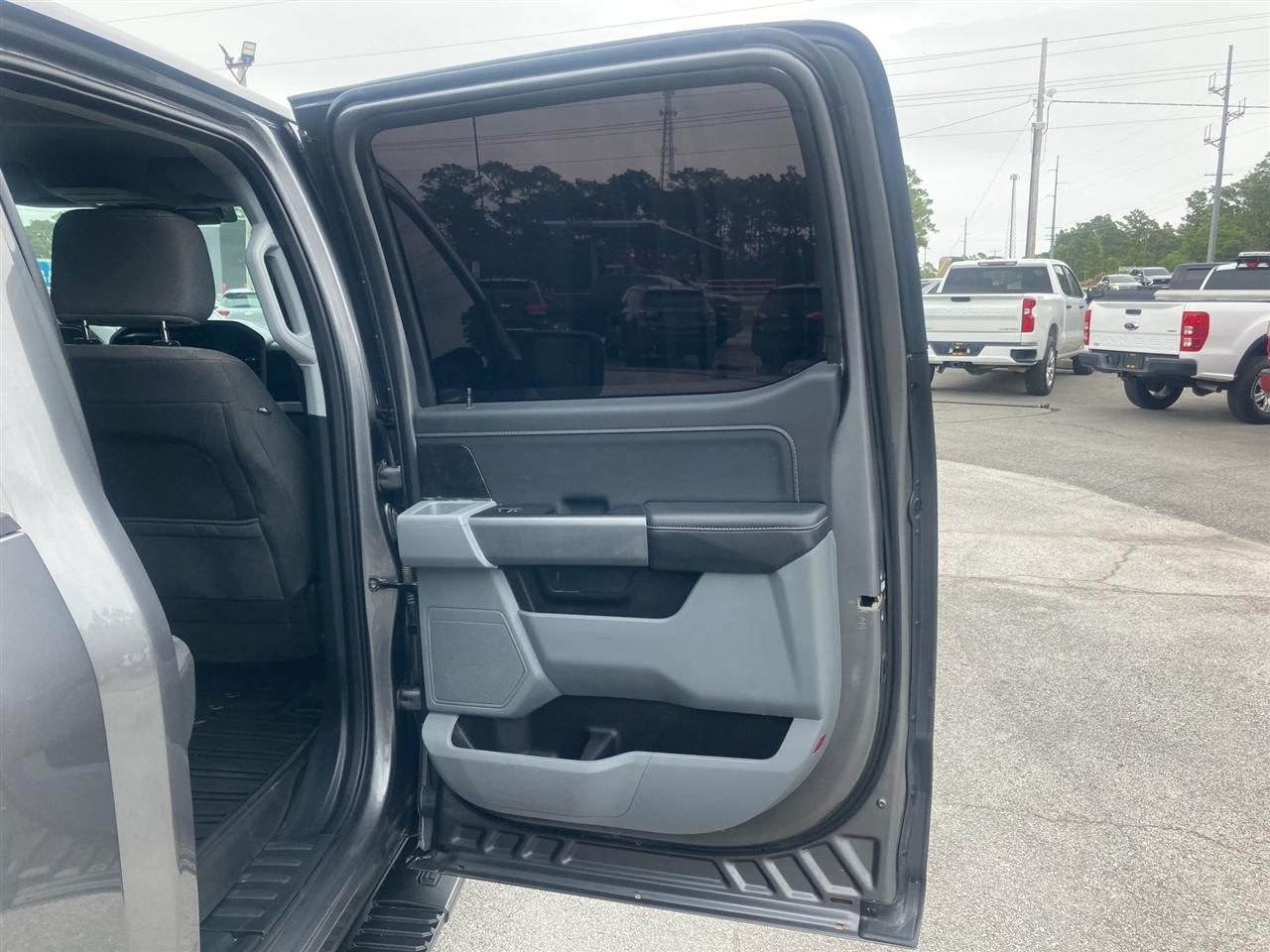 Ford F-150 XLT SuperCrew 5.5-ft. Bed 4WD 2022