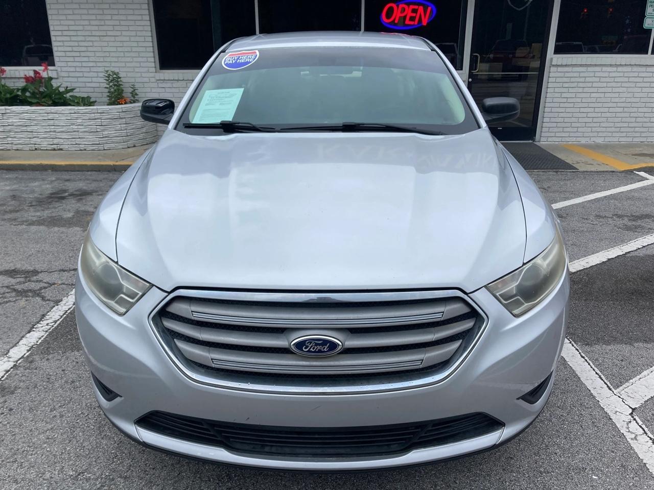 Ford Taurus SE FWD 2015