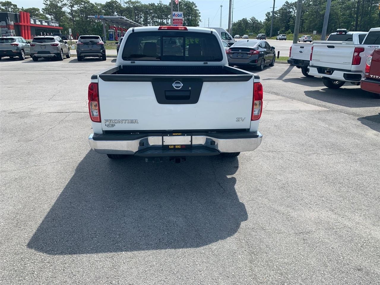 Nissan Frontier S Crew Cab 5AT 2WD 2015