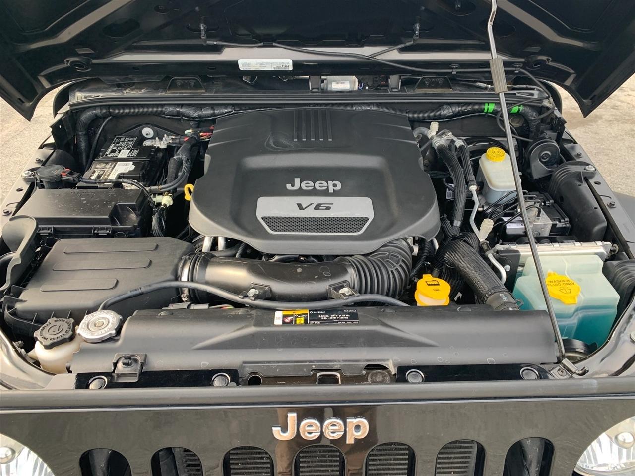 Jeep Wrangler JK Unlimited Sport 4WD 2018