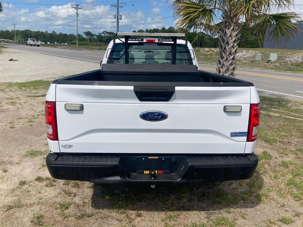 Ford F-150 XL SuperCab 8-ft. 2WD 2016