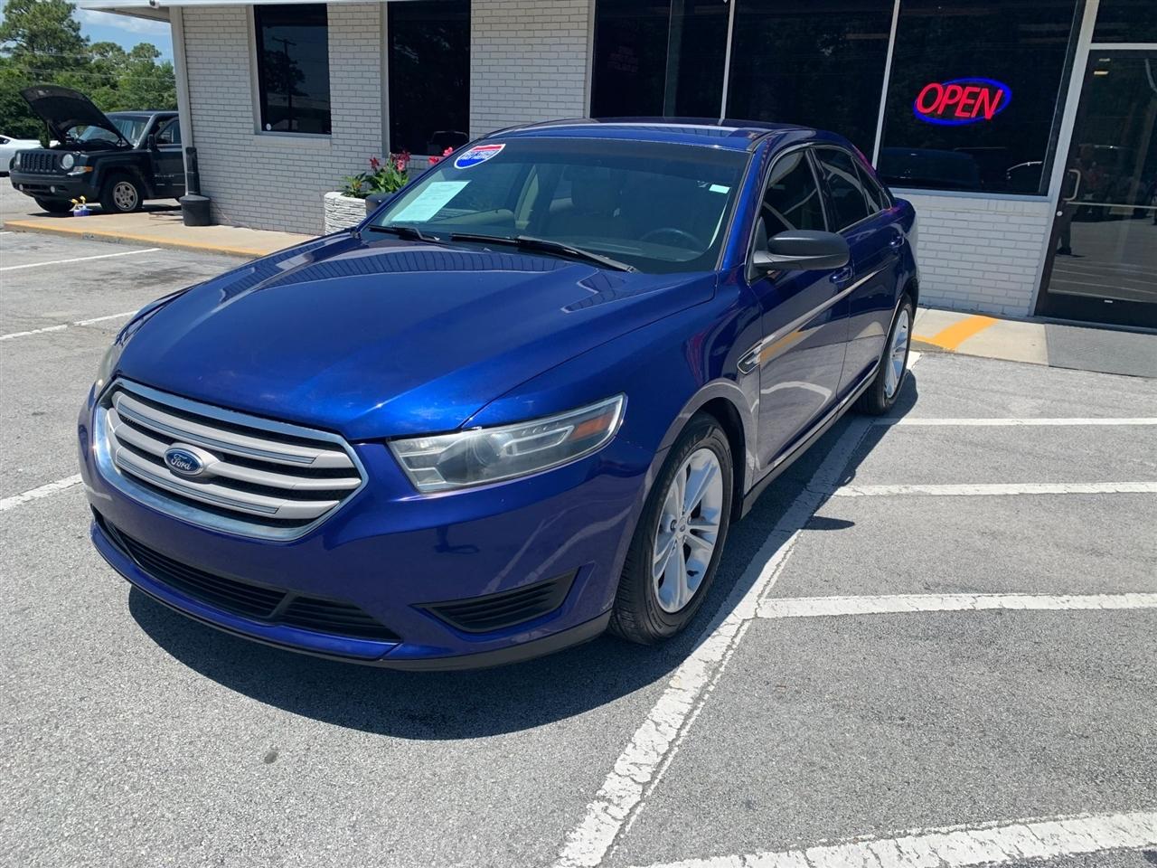 Ford Taurus SE FWD 2015