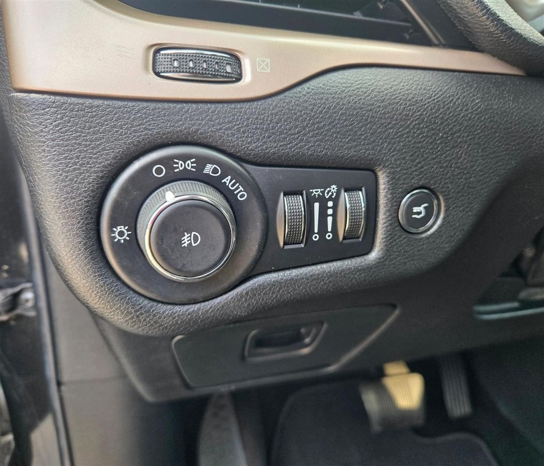 Jeep Cherokee Limited FWD 2014