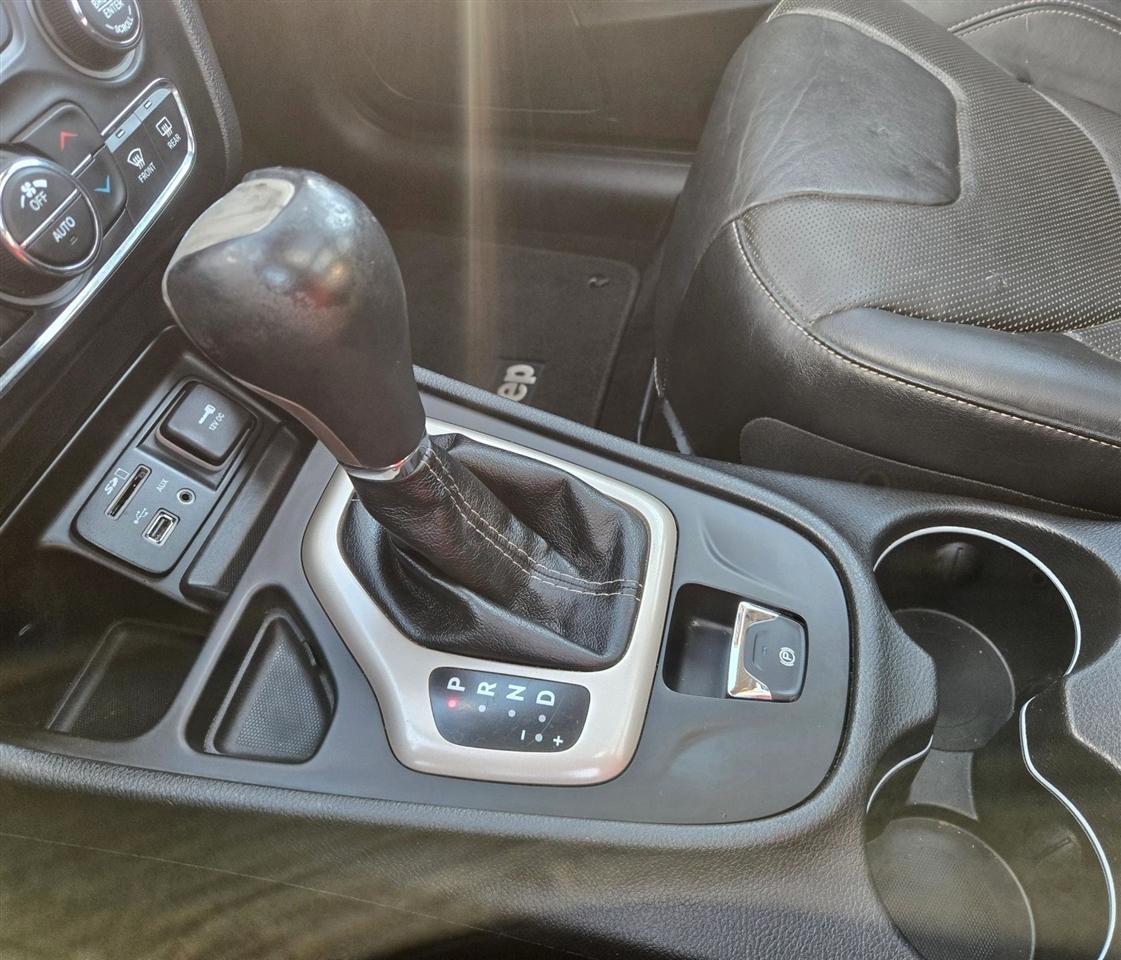 Jeep Cherokee Limited FWD 2014