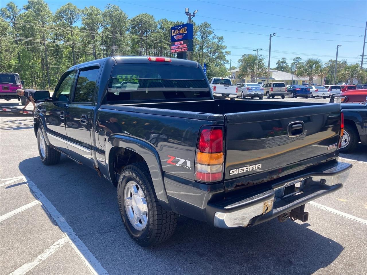 GMC Sierra 1500 SLT Crew Cab Short Bed 4WD 2004