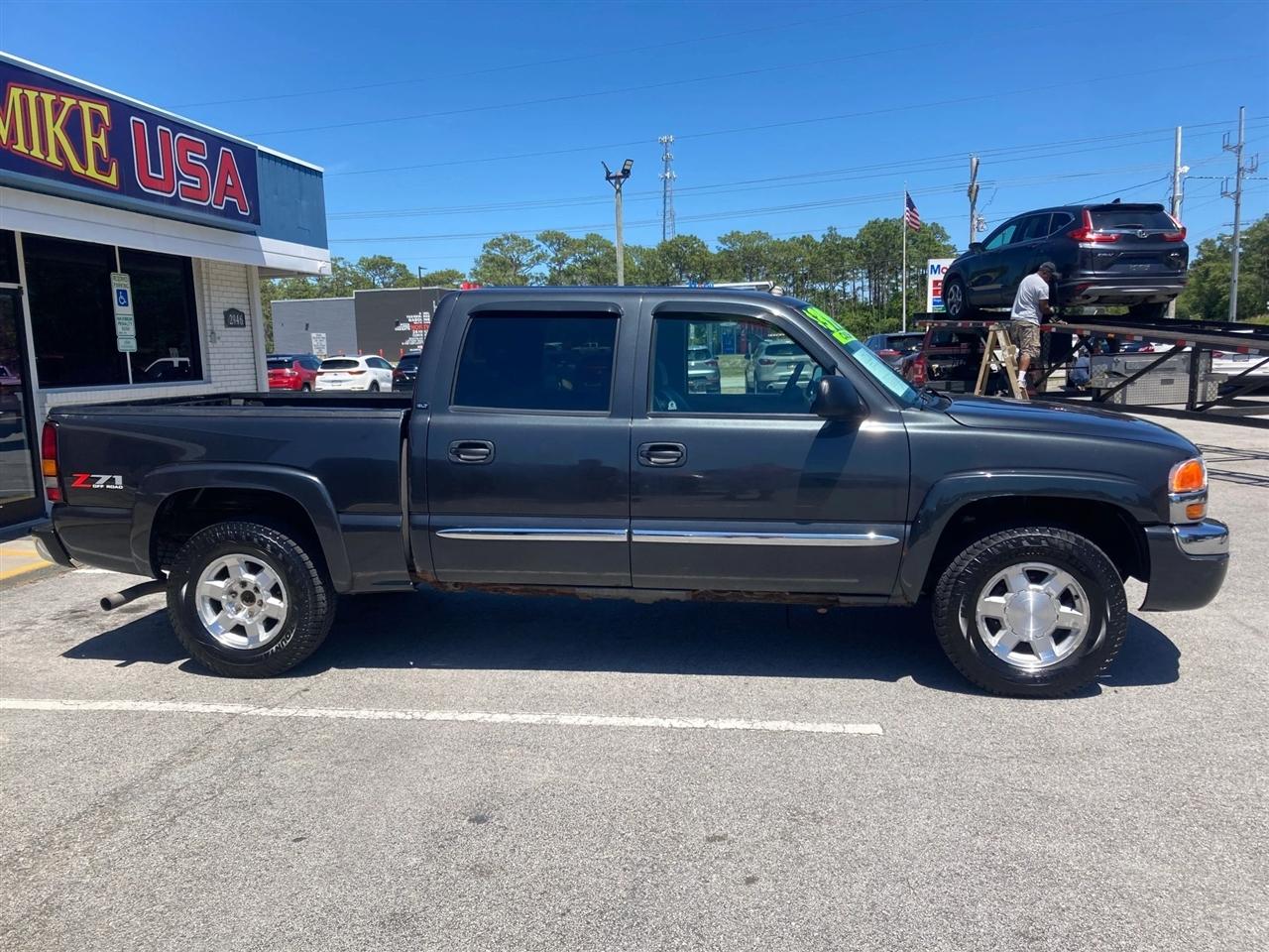 GMC Sierra 1500 SLT Crew Cab Short Bed 4WD 2004