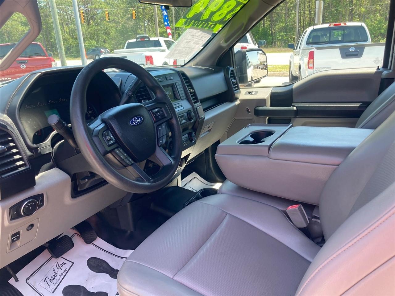Ford F-150 XL SuperCab 8-ft. 2WD 2018