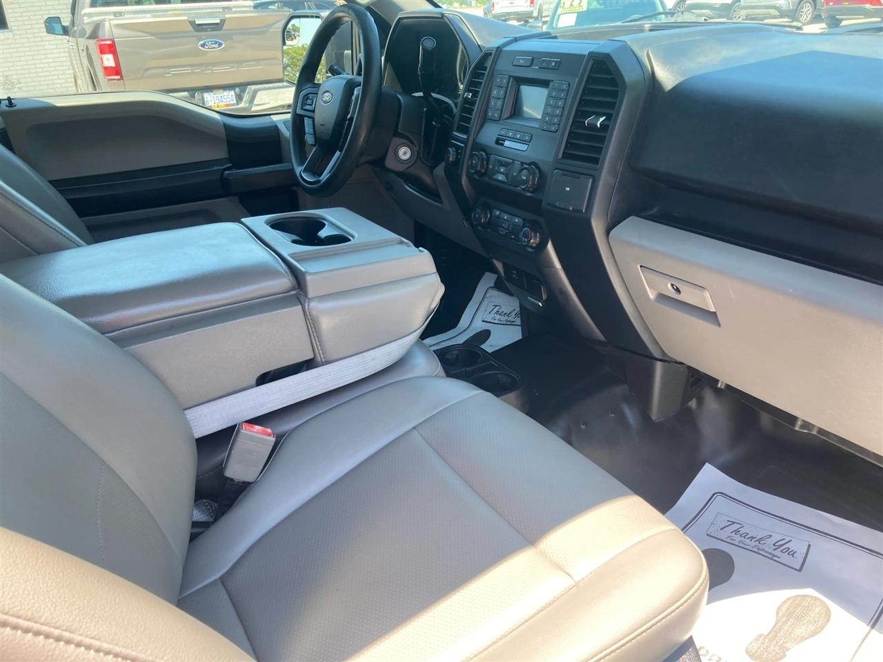 Ford F-150 XL SuperCab 8-ft. 2WD 2018