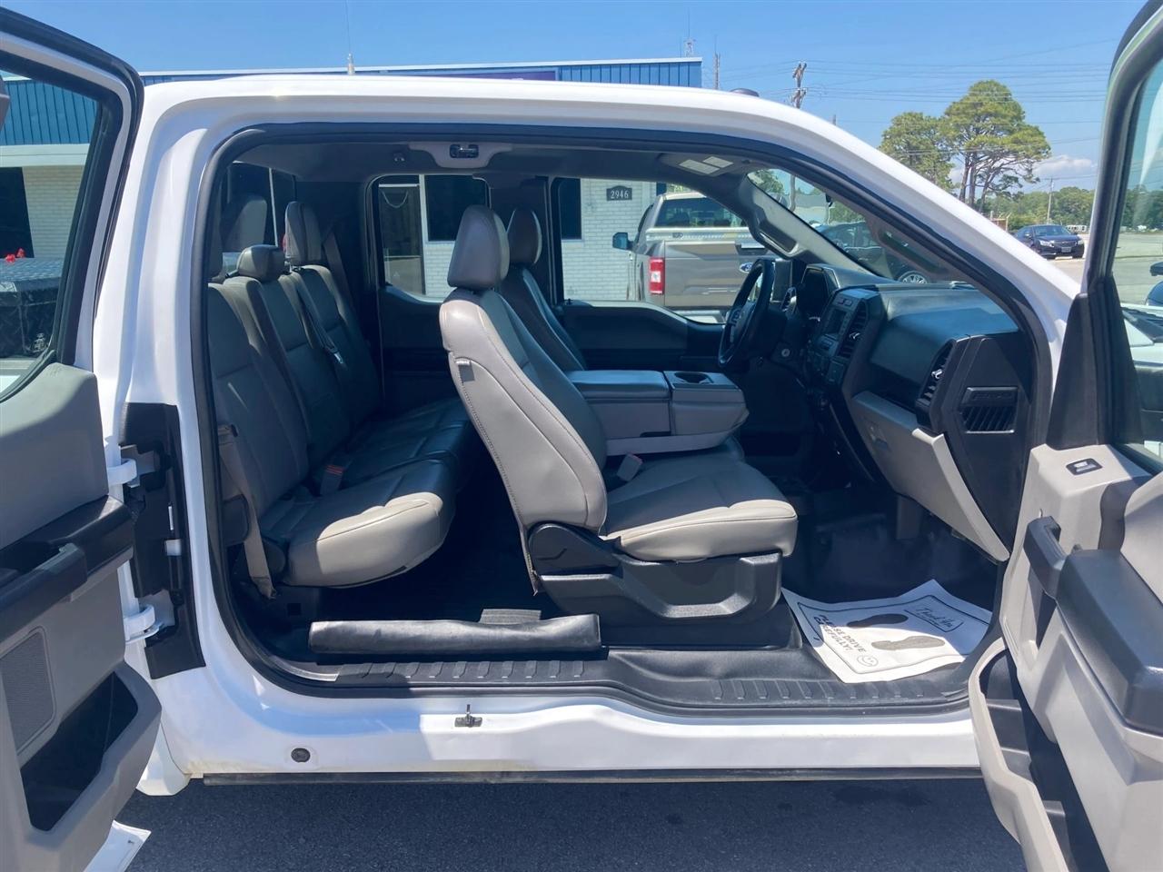 Ford F-150 XL SuperCab 8-ft. 2WD 2018