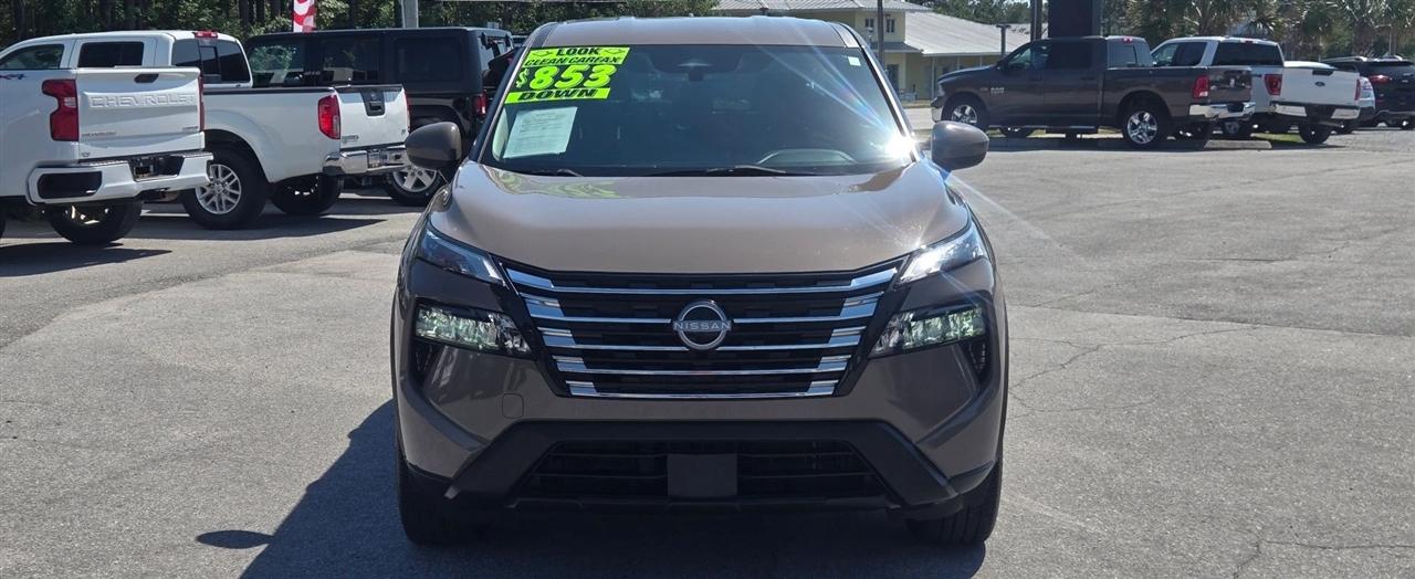 Nissan Rogue SV 2024