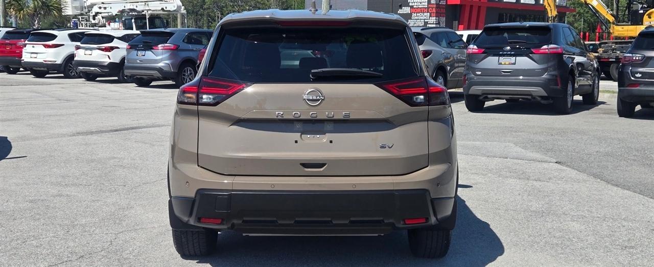 Nissan Rogue SV 2024
