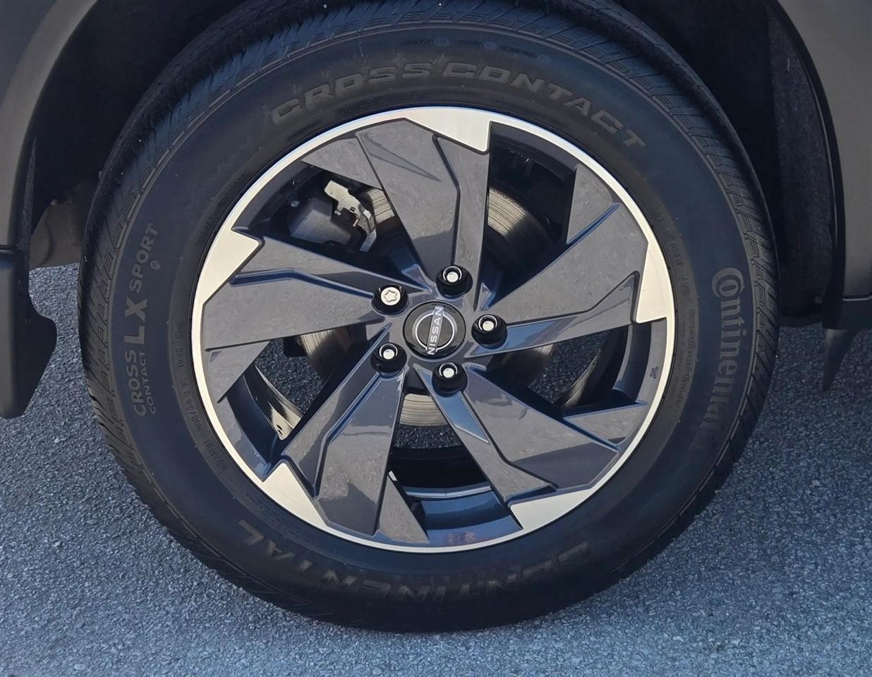 Nissan Rogue SV 2024
