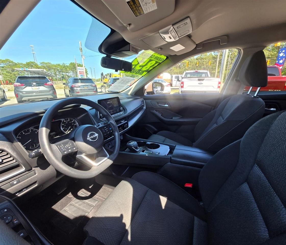 Nissan Rogue SV 2024