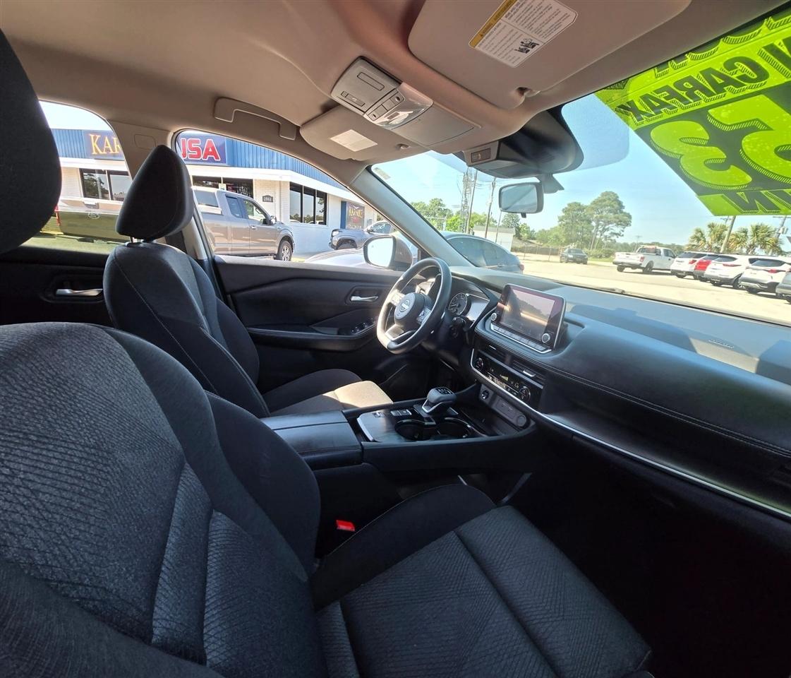 Nissan Rogue SV 2024