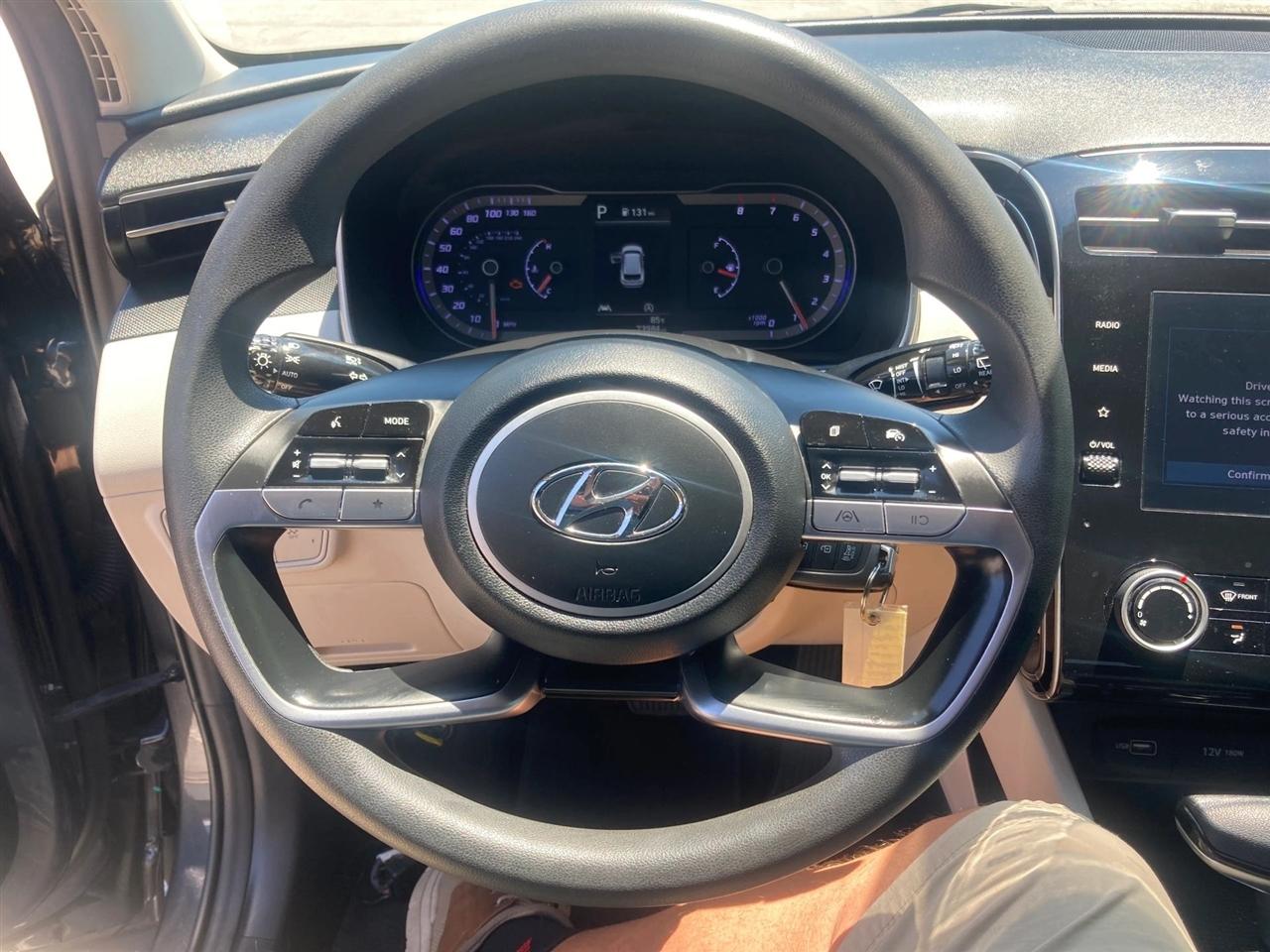 Hyundai Tucson SE 2022