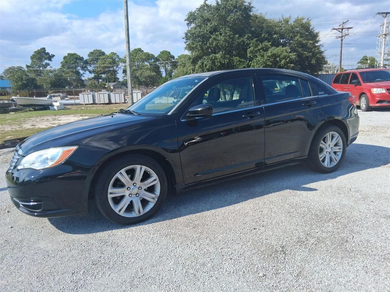 Chrysler 200 Touring 2012